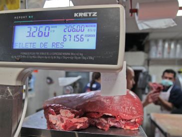 Entre los factores que explican esta tendencia se encuentra la afectación por el gusano barrenador, la menor disponibilidad de ganado en Estados Unidos, el aumento de la demanda interna y modificaciones en el esquema de importación. EL INFORMADOR / ARCHIVO