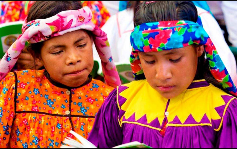 Recordar el valor de la lengua materna implica reconocer su papel en la transmisión de conocimientos, tradiciones y memoria histórica. ESPECIAL/UNAM