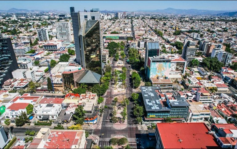 Distrito financiero en bajo perfil. La zona corporativa de la ciudad registra actividad discreta. EL INFORMADOR / A. Navarro