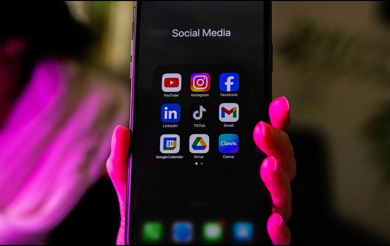 El Gobierno griego ha señalado que la iniciativa también incluye filtros especiales para proteger a los menores de la exposición a plataformas peligrosas como las de apuestas, de citas en línea y sitios de contenido sexual. Unsplash