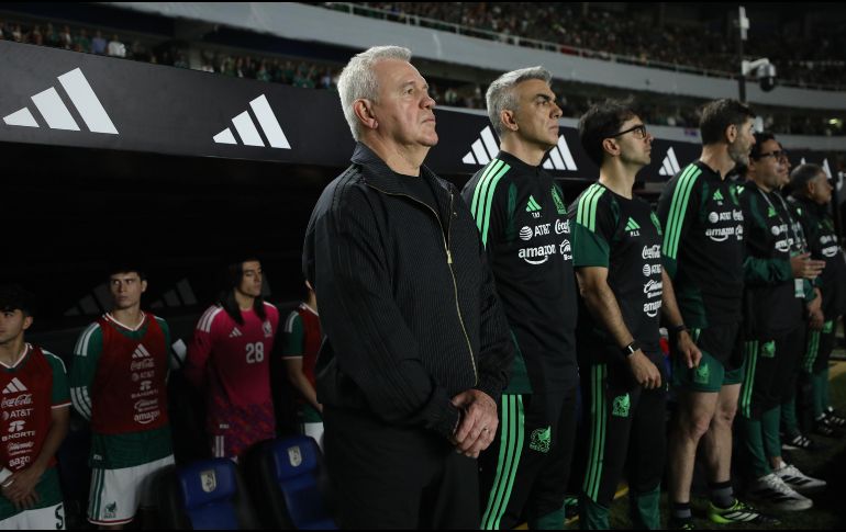 Acevedo se quedó en la banca en el juego contra Islandia. IMAGO7