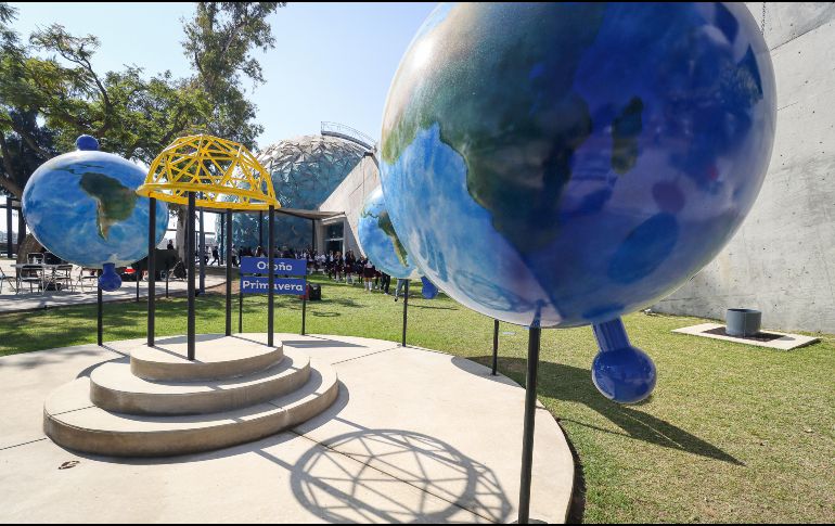 Venus y Saturno sólo serán visibles al atardecer, mientras que Júpiter brillará a simple vista y podrá verse a detalle a través de un telescopio. EL INFORMADOR/ ARCHIVO