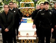 Durante el homenaje se recordó que el oficial custodio transmitía que ser policía significa calidez, amabilidad y generosidad, además de valentía y arrojo. ESPECIAL/Secretaría de Seguridad Jalisco