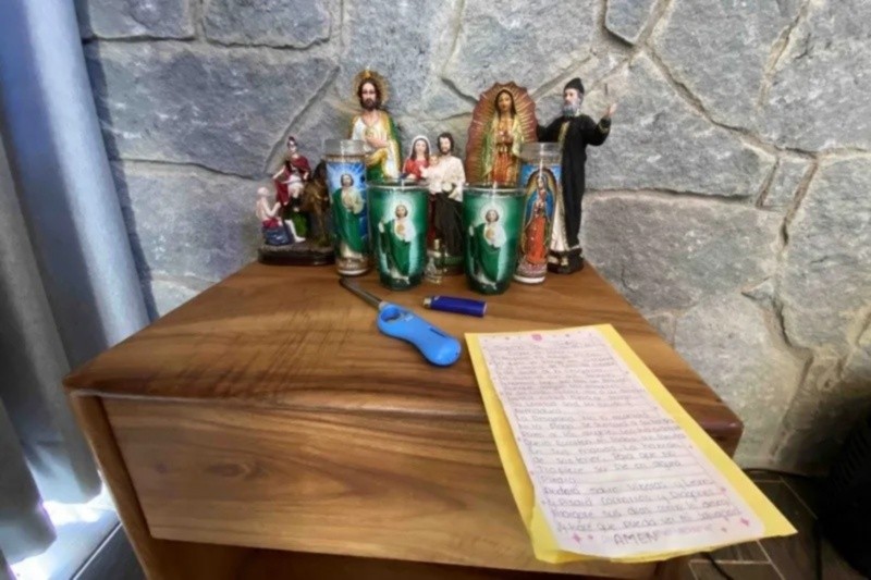 &nbsp;SUN / V. Rosas