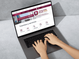 El SAT también alerta sobre errores comunes, como omitir ingresos adicionales, duplicar deducciones o enviar la declaración sin validar la información existente en el sistema. ESPECIAL/ CANVA