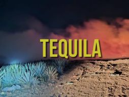 El fuego consume montículos de basura con alturas de hasta 3 metros en sus puntos más altos. ESPECIAL / FACEBOOK Protección Civil Jalisco