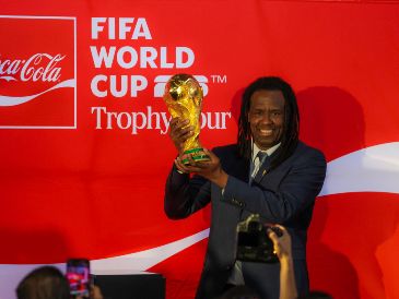 Roque Junior. La casa de las Chivas abrió su vitrina al reconocimiento máximo del futbol. EL INFORMADOR/A. Navarro