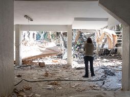 Israel ha reportado el impacto de tres misiles iraníes en su territorio. En la foto, los daños causados por una explosión en Tel Aviv. EFE/M. Gibelli