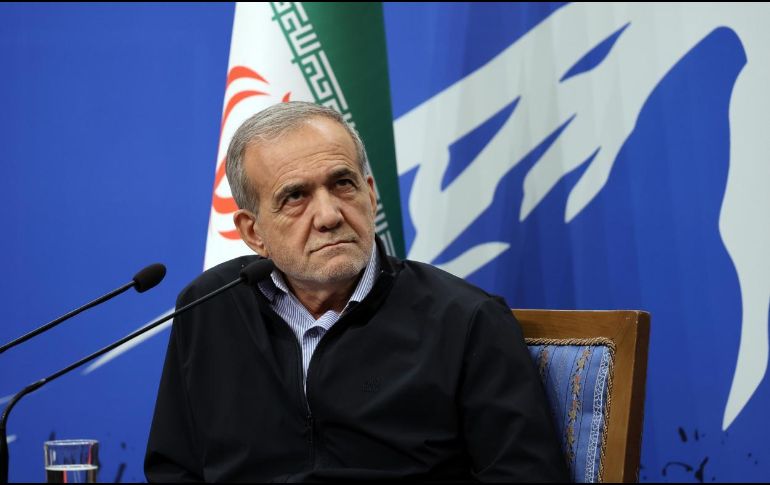 Fotografía de archivo del presidente iraní Masoud Pezeshkian. EFE/EPA/Taherkenareh