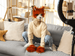 La identidad therian suele entenderse como una experiencia subjetiva de identidad o conexión, no como una enfermedad. CANVA