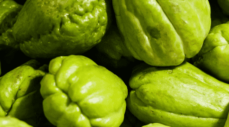El chayote es una verdura con alto contenido de agua y muy pocas calorías. ESPECIAL