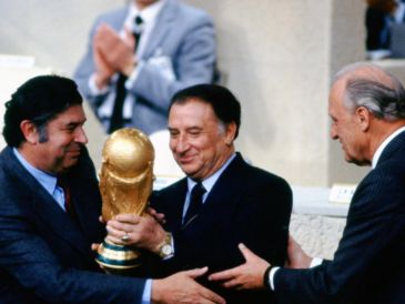 La muerte de Rafael del Castillo ocurre apenas unas semanas después de haber sido homenajeado por la propia FMF. X/ @MikelArriolaP.