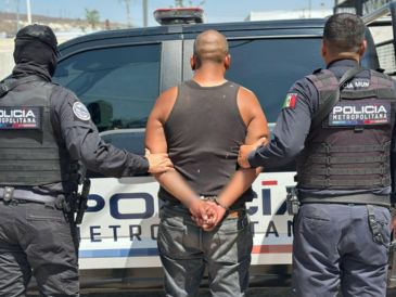 El sujeto, quien se identificó como Victor "N", de 31 años, fue detenido y presentado ante un agente del Ministerio Público Federal. CORTESÍA