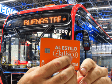 Ante el nuevo ajuste de la tarifa del transporte público, hay incertidumbre sobre qué podría pasar con la Tarjeta Única Al Estilo Jalisco. EL INFORMADOR / ARCHIVO