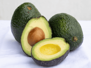 ¿Qué tan cierto es que comer aguacate haga daño? En esta nota te revelamos algunos de sus mitos. ESPECIAL