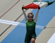 Este viernes, Yareli Acevedo ganó la medalla de oro en la carrera de eliminación en la Copa del Mundo de Ciclismo de Pista 2026. AFP / ARCHIVO