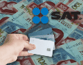 Los bancos están obligados brindar información sobre movimientos sospechosos con tarjetas de débito al SAT. ESPECIAL