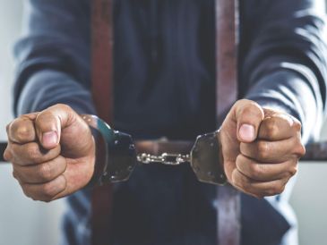 17 testigos declararon información suficiente para que Yigal "N" fuera encontrado culpable por la muerte de las tres personas. ESPECIAL