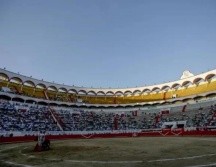 La afición tapatía, reconocida por su exigencia y cultura taurina, espera una tarde de emociones fuertes donde la seriedad del toro y la entrega de los toreros sean los protagonistas. EL INFORMADOR / ARCHIVO