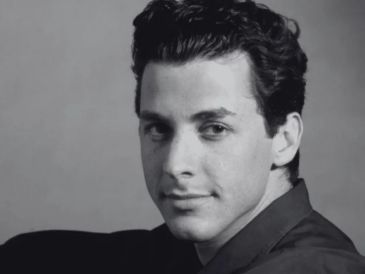 Parker inició su carrera en el cine a mediados de los años 80 y destacó con su papel de Pete en "Viernes 13, Parte V: Un nuevo comienzo". ESPECIAL.