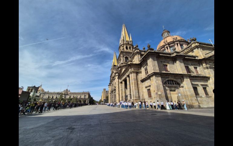 Cientos de mujeres se dieron cita en la Glorieta de las y los Desaparecidos para exigir justicia y alto a la violencia. EL INFORMADOR / R. Bobadilla