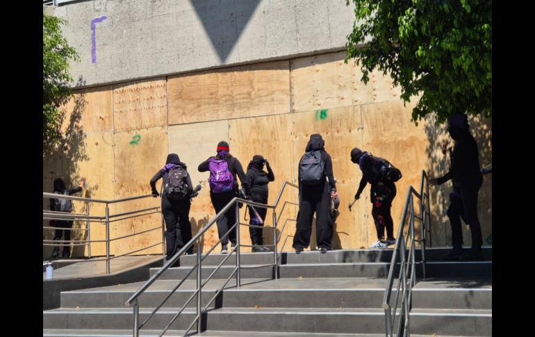 Cientos de mujeres se dieron cita en la Glorieta de las y los Desaparecidos para exigir justicia y alto a la violencia. EL INFORMADOR / R. Bobadilla