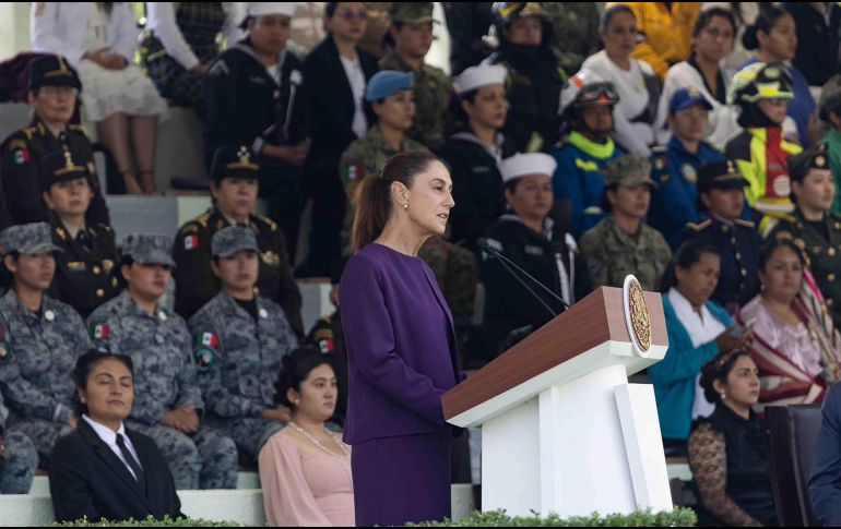 Desde el inicio de su administración, Sheinbaum ha optado por realizar algunas de sus conferencias fuera de Palacio Nacional con el objetivo de acercar la comunicación gubernamental a distintos espacios públicos. SUN / H.SALVADOR