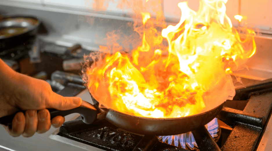 Las quemaduras se clasifican de acuerdo con el grado de profundidad y extensión de la lesión en la piel. ESPECIAL