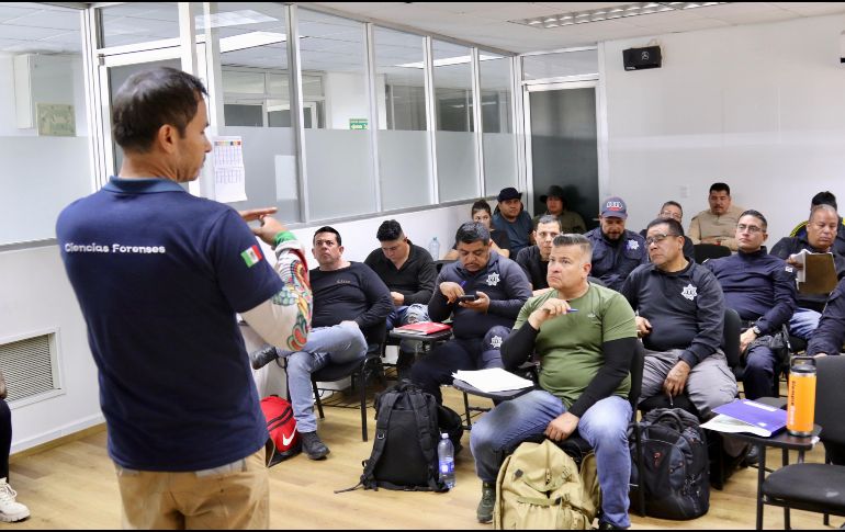 El programa busca mejorar las habilidades del personal operativo para detectar irregularidades en vehículos. CORTESÍA