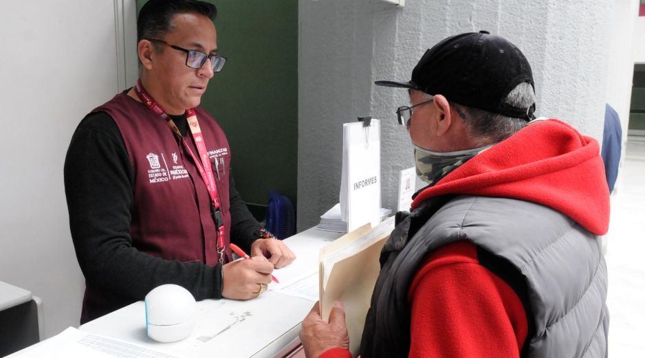 Los trámites pueden hacerse de manera presencial en 33 centros de servicios Fiscales distribuidos en la entidad. ESPECIAL