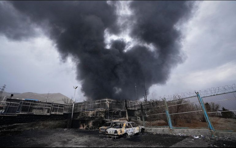 Los diversos ataques a la infraestructura energética de Irán y las restricciones a las exportaciones del crudo, han provocado que los precios del barril sean volátiles. AP/V. Salemi