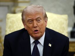 El gobierno de Donald Trump evalúa distintas alternativas para contener el impacto en el mercado petrolero. EFE/ARCHIVO