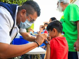 En Jalisco se han aplicado dos millones 700 mil vacunas contra el sarampión, y se pretende inmunizar a otros 70 mil niños menores de 10 años. EL INFORMADOR/J. Acosta