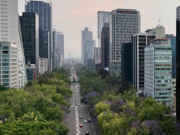 Los conductores de la ZMVM saben que si incumplen con el programa Hoy No Circula, pueden recibir una sanción económica. SUN / V. Rosas