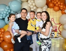 Alessa, Oscar, Máximo, Lía Alvidrez y Karen Chavira. GENTE BIEN JALISCO / Revista del 13 de marzo 2026