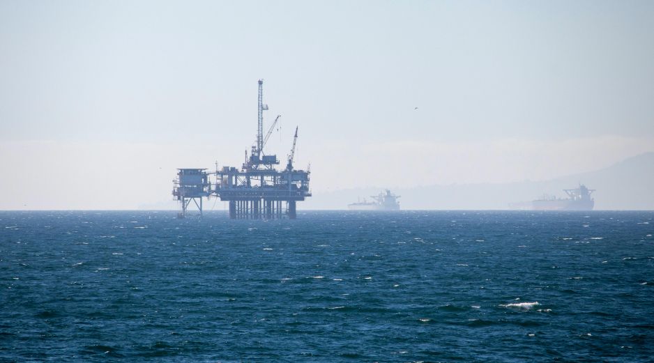 Esta es la mayor liberación de reservas en la historia de la AIE, creada tras la primera crisis petrolera de 1973. Unsplash