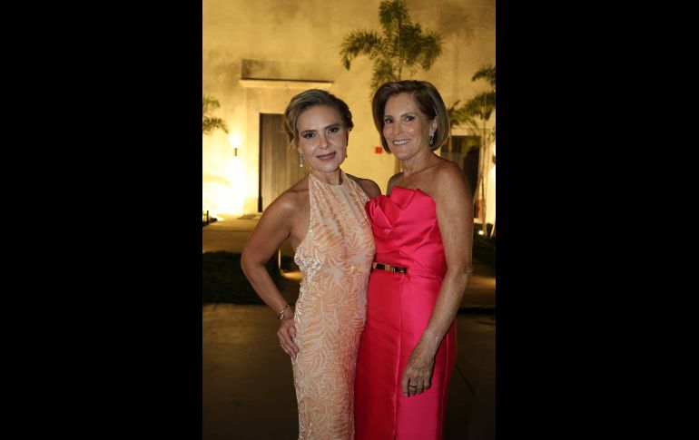 Ana Karina Fremont y Jaqueline Boyer. GENTE BIEN JALISCO / Boda de Ana Paula Flores Loyo y Juan Pablo Gutiérrez Soto