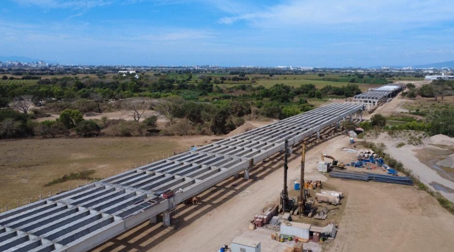 La Secretaría de Infraestructura Comunicaciones y Transportes (SICT) informó hoy que avanzan los trabajos de construcción en el Puente Amado Nervo que se construye entre Jalisco y Nayarit. X / @SICTmx