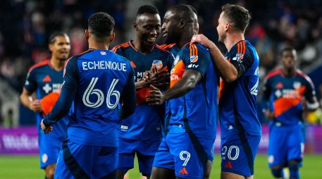 Cincinnati aprovechó errores de Tigres para golear 3-0. X/ @fccincinnati.