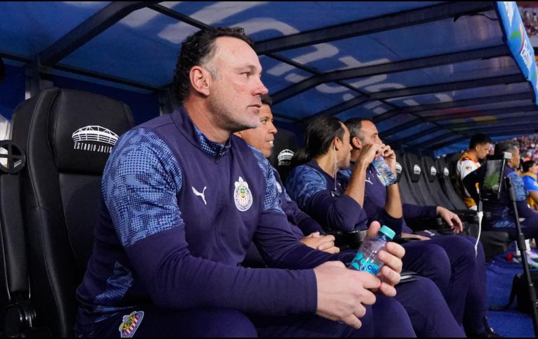 El jugador habría intentado acercarse tanto a la directiva como al entrenador Gabriel Milito para solicitar una conversación directa. IMAGO7.