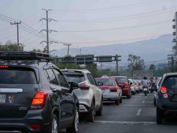 El programa Hoy No Circula se aplica de las 5:00 a las 22:00 horas en todas las alcaldías de la Ciudad de México y en tres zonas conurbadas del Estado de México. SUN/S. Cadena