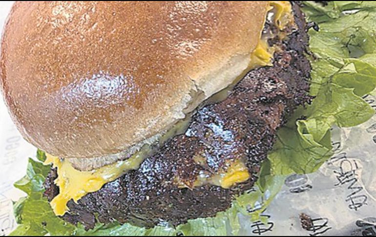 Gogo Burgers tiene cinco tipos de hamburguesas. ESPECIAL