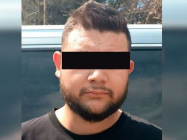 Al detenido se le aseguró droga, armamento y un vehículo, por lo que fue puesto a disposición de la Fiscalía General de la República. ESPECIAL.