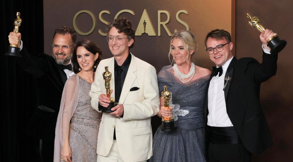 Además de la competencia por el galardón principal, se vivieron momentos de emoción en cada categoría, desde la actuación hasta el diseño de vestuario y la música. EFE / A. Arorizo