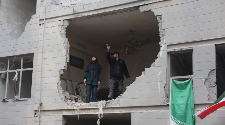 El Ejército también aseguró haber golpeado más de 100 instalaciones de producción de armamento y más de 500 centros de mando y control, además. EFE/A. TAHERKENAREH