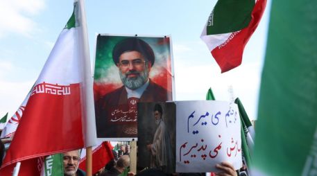 Putin felicitó a Mojtaba Jamenei, hijo del fallecido ayatolá Ali Jamenei, con su nombramiento como líder supremo de Irán hace una semana. EFE/EPA/A. Taherkenareh