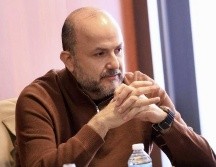 Ricardo Villanueva anunció tres proyectos para beneficiar a jóvenes universitarios tras reunión en la SEP. X/@rvillanueval