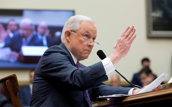 Sessions admite que sabía de esos contactos y aseguró que no había hablado de ellos antes porque no lo recordaba. EFE / M. Reynolds 