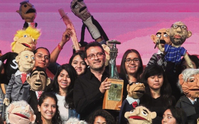 Premio. Alumnos de la Universidad de Guadalajara recrearon algunos de los dibujos que ha trazado Helguera. EL INFORMADOR